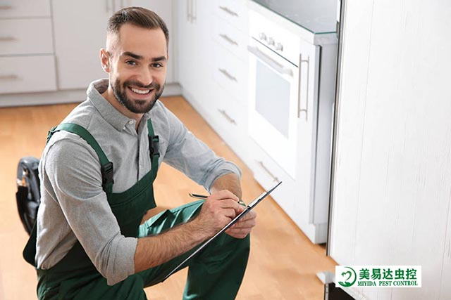 在西安灭鼠公司看来：老鼠活的也不容易，它的天敌林立